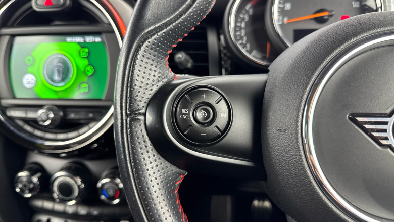 MINI Hatchback 2.0 Cooper S Sport II 3dr Petrol Hatchback